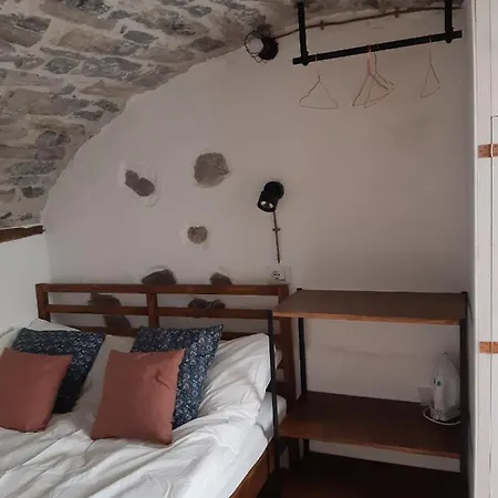 Cantina Antica Apartament Colonno